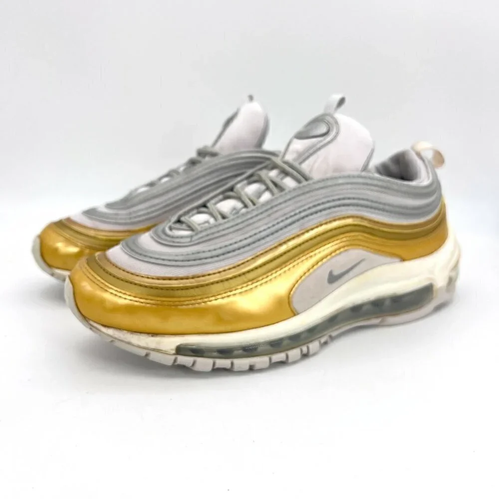 Nike Air Max 97 SE White Metallic Gold Women Running Shoes AQ4137-001 Size 8